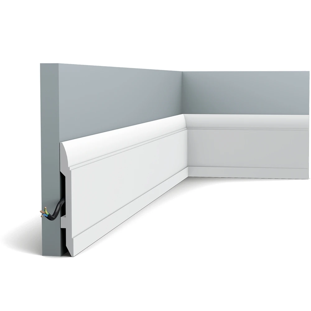 Плинтус Orac Decor (2000x148x17) Белый SX104